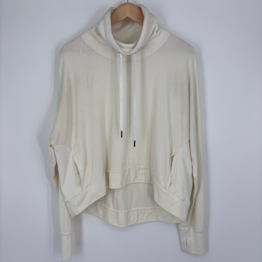 Sweaty Betty Harmonise Luxe Fleece Sweatshirt Womens L Cream Athleisure Pullover